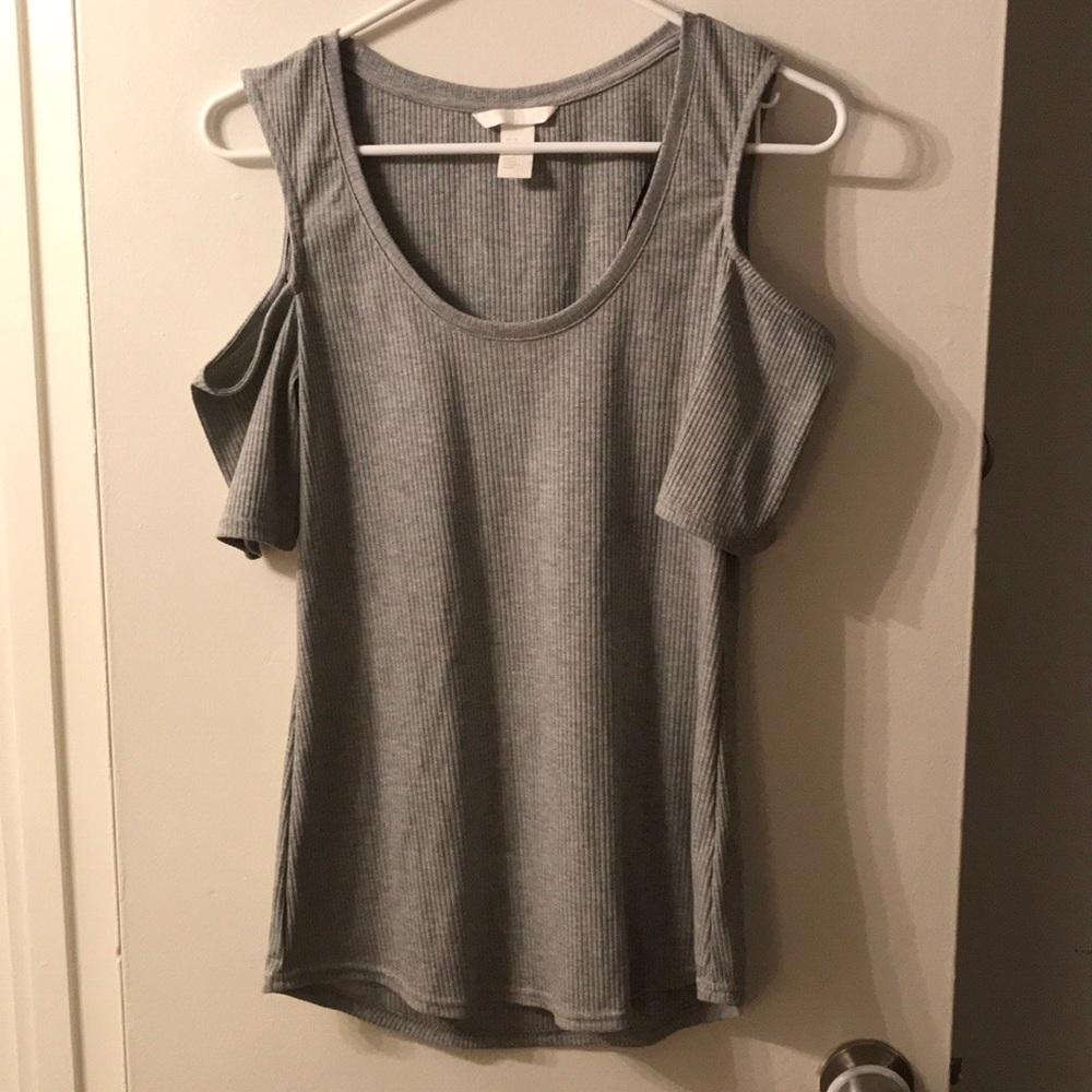 Grey classy tee